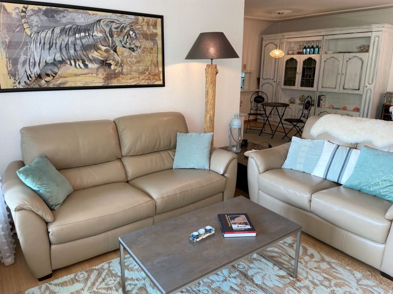Wohnzimmer einer Ferienwohnung am Lago Maggiore