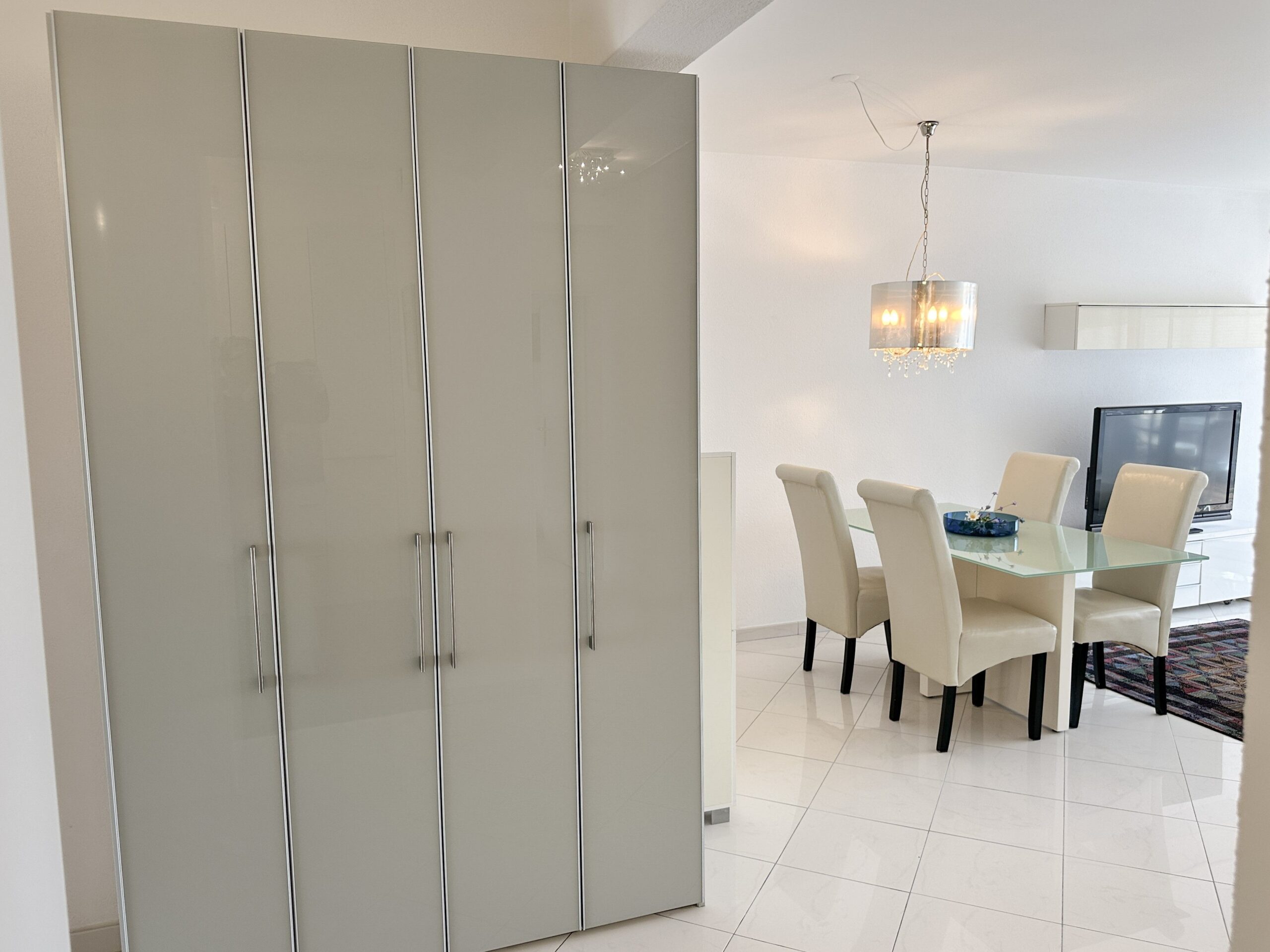 Wohnzimmer einer Ferienwohnung