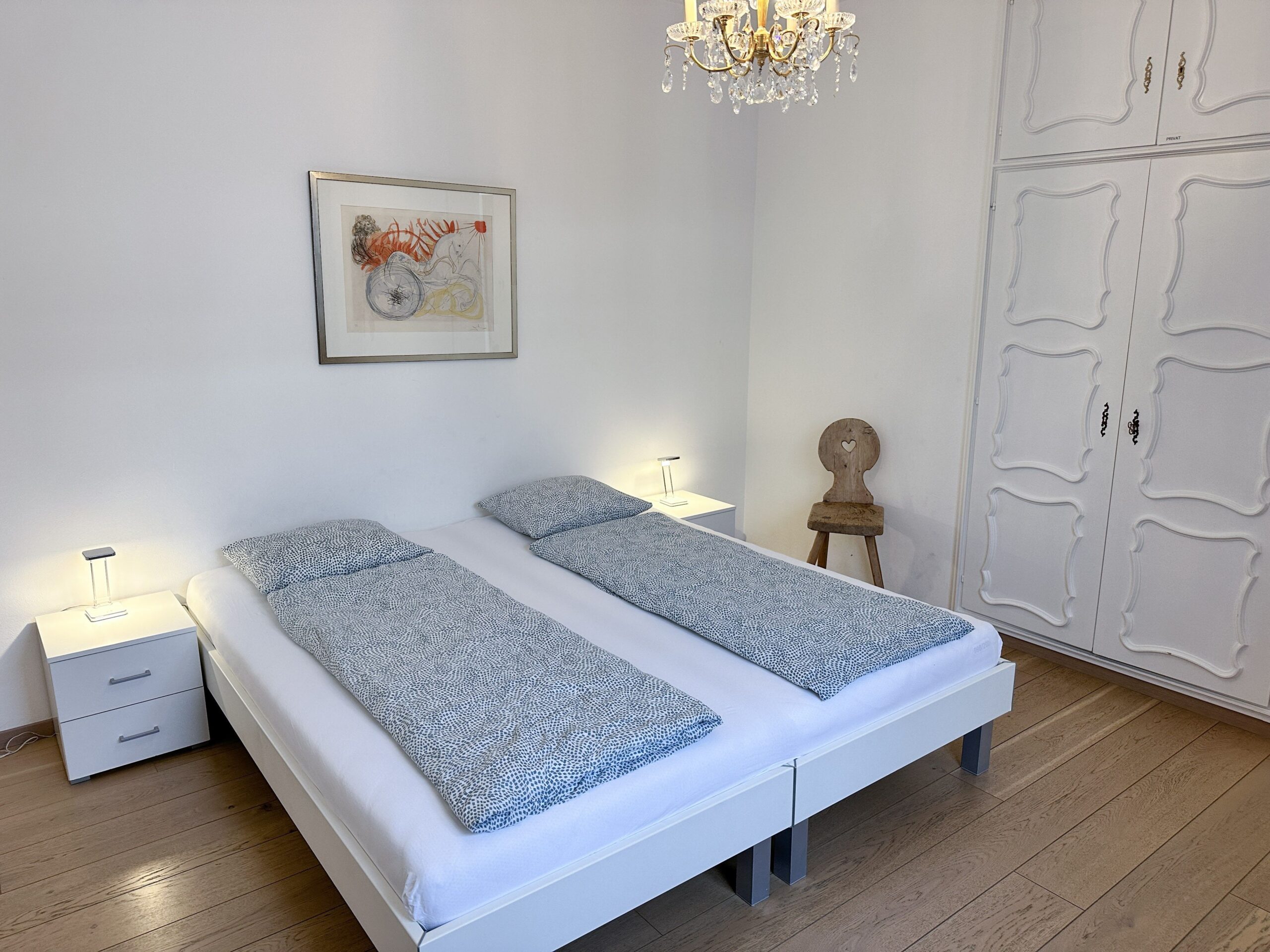 Schlafzimmer einer Ferienwohnung