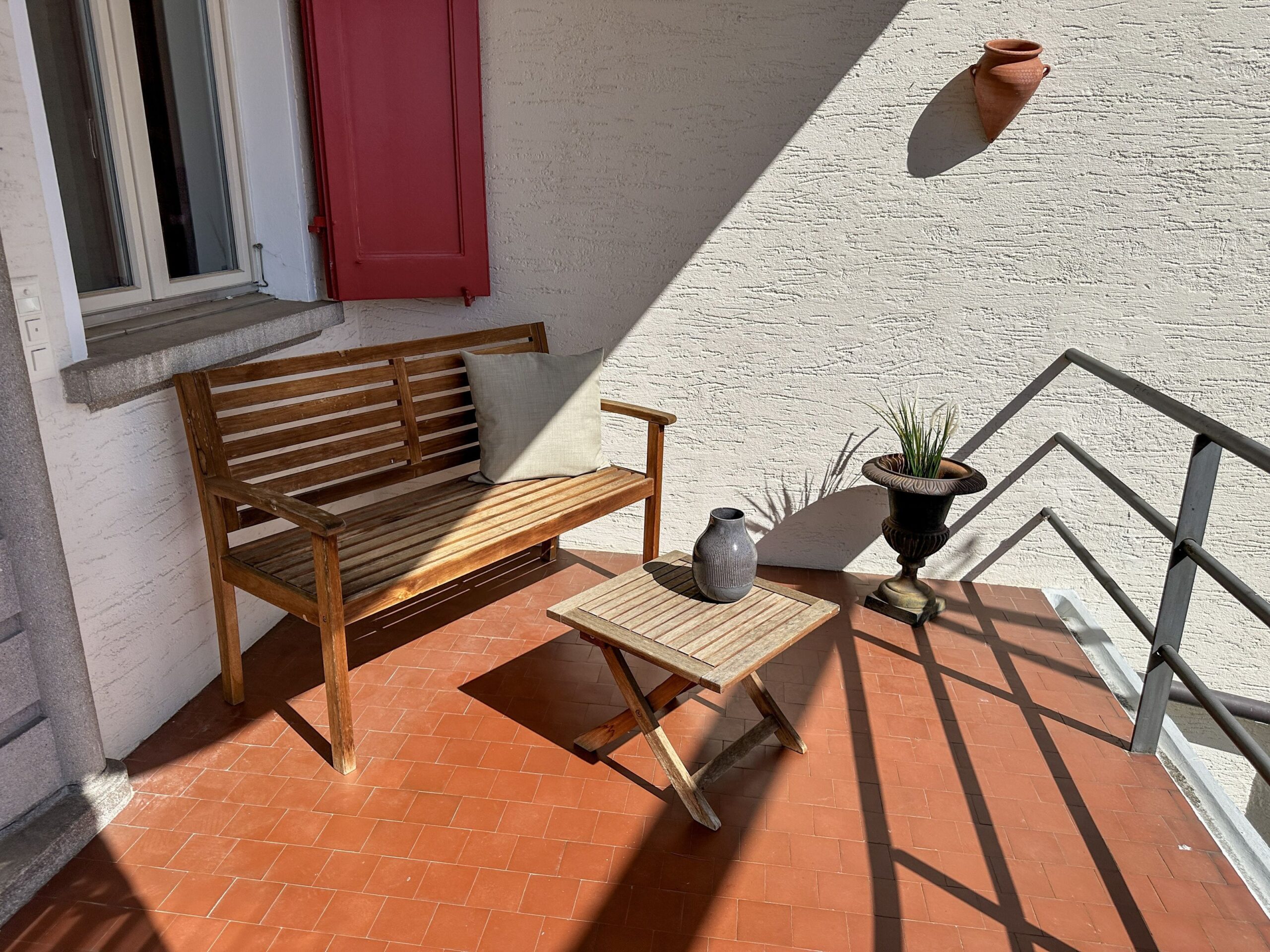 Balkon einer Ferienwohnung am Lago Maggiore