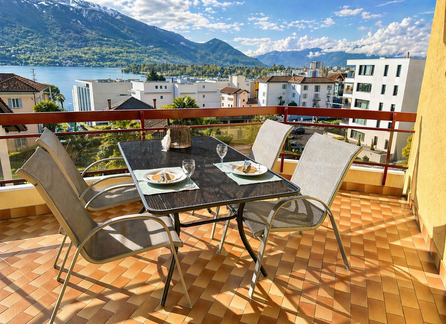 Balkon zu Ferienwohnung am Lago Maggiore