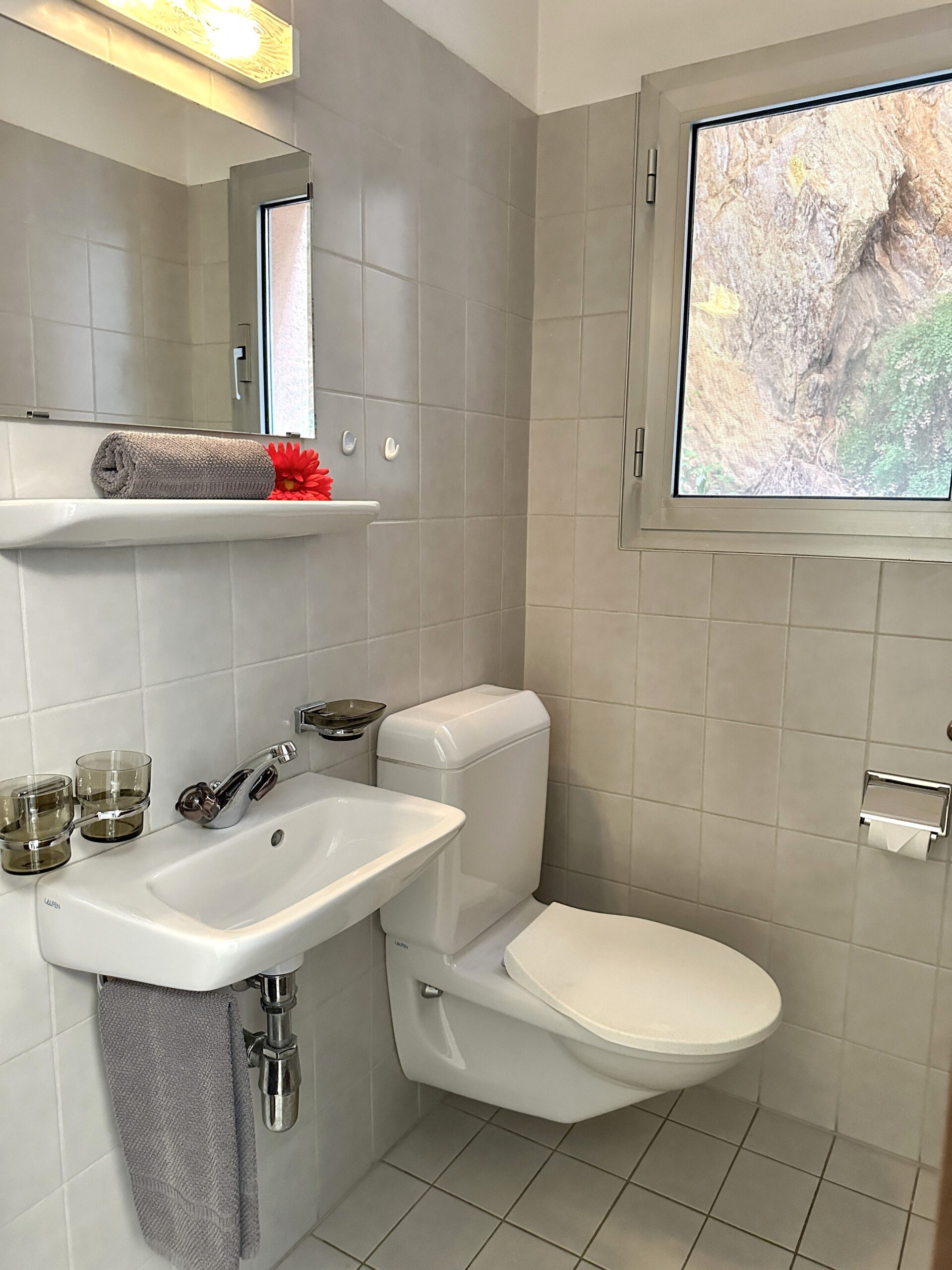 Toilette in Ferienwohnung am Lago Maggiore
