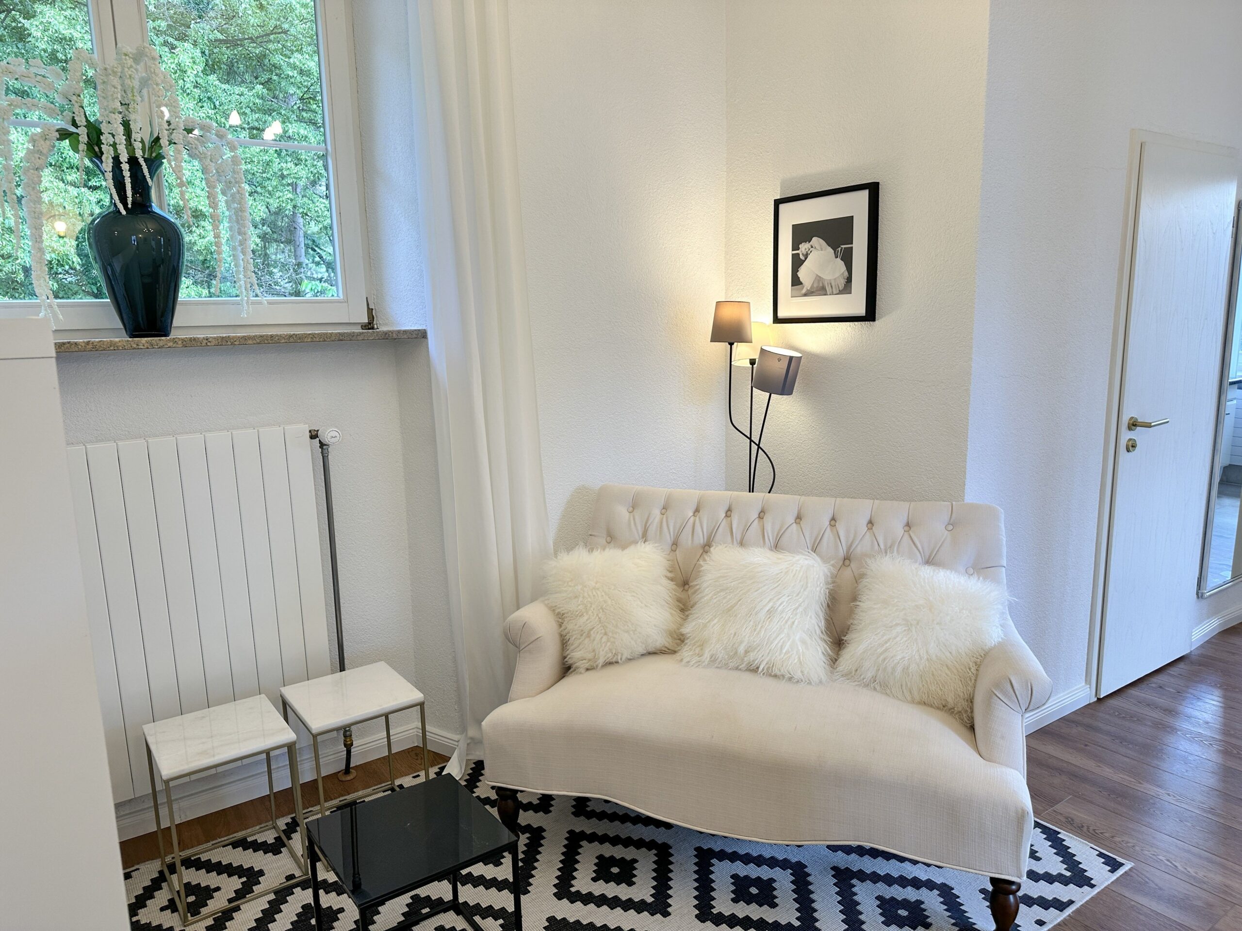 Sofa einer Ferienwohnung am Lago Maggiore
