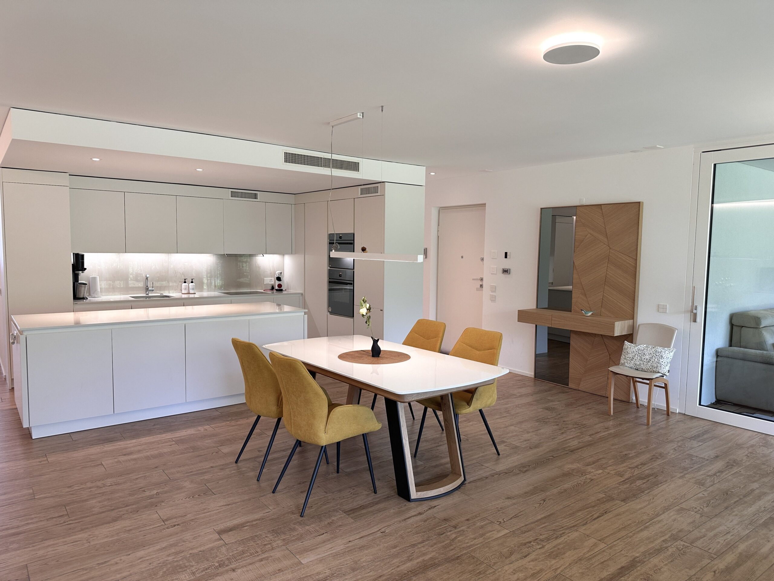 Wohnzimmer in Ferienwohnung im Tessin