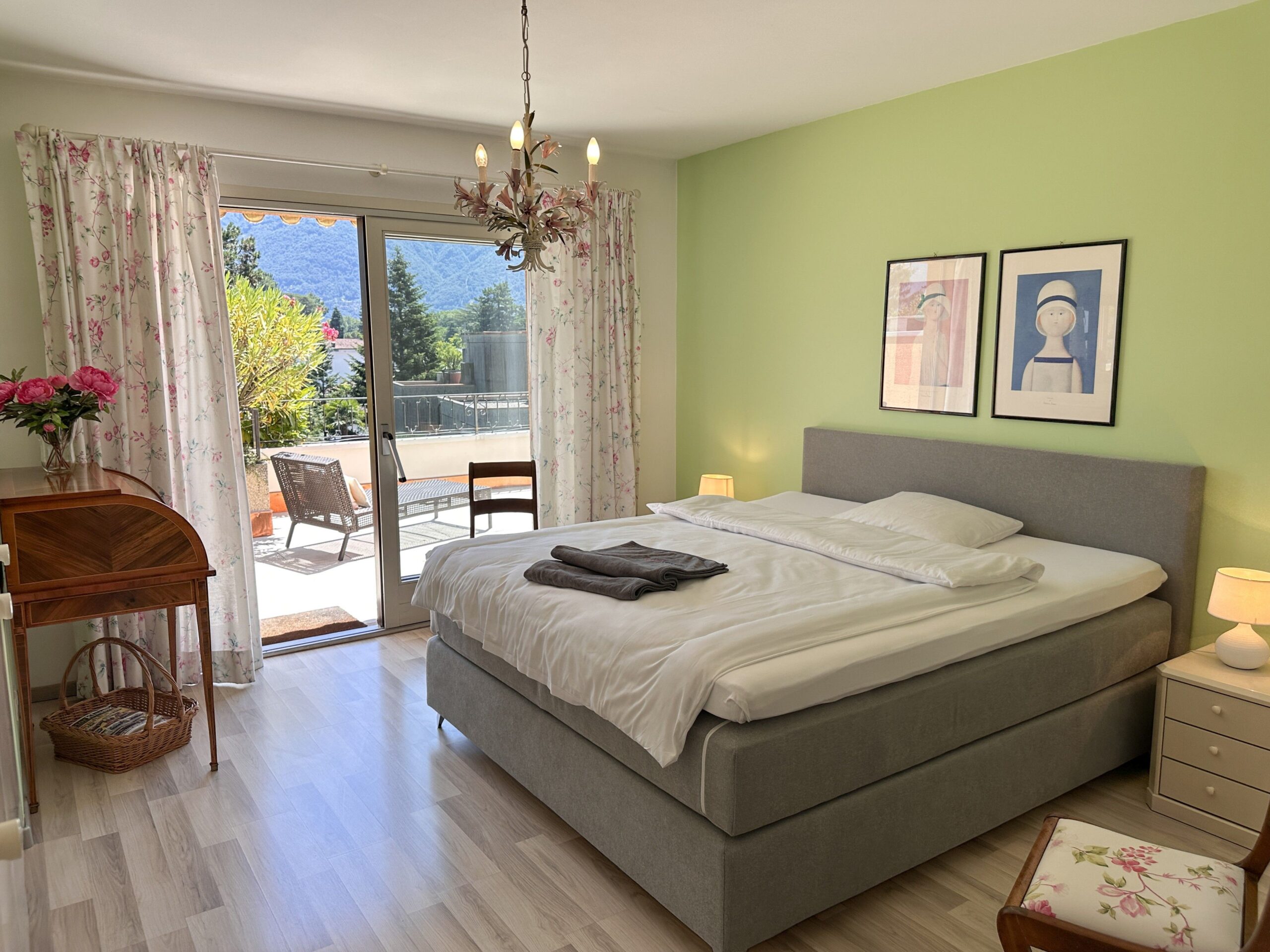 Schlafzimmer in Ferienwohnung im Tessin
