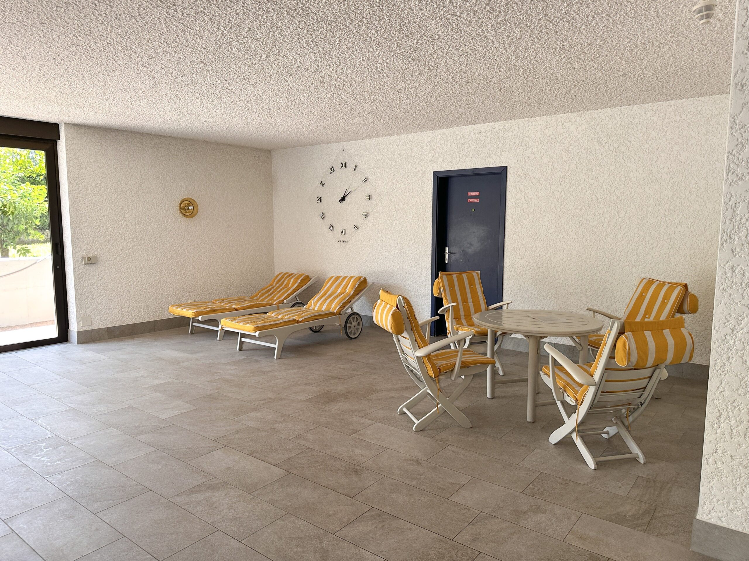 Gartenstühle zu Ferienwohnung im Tessin
