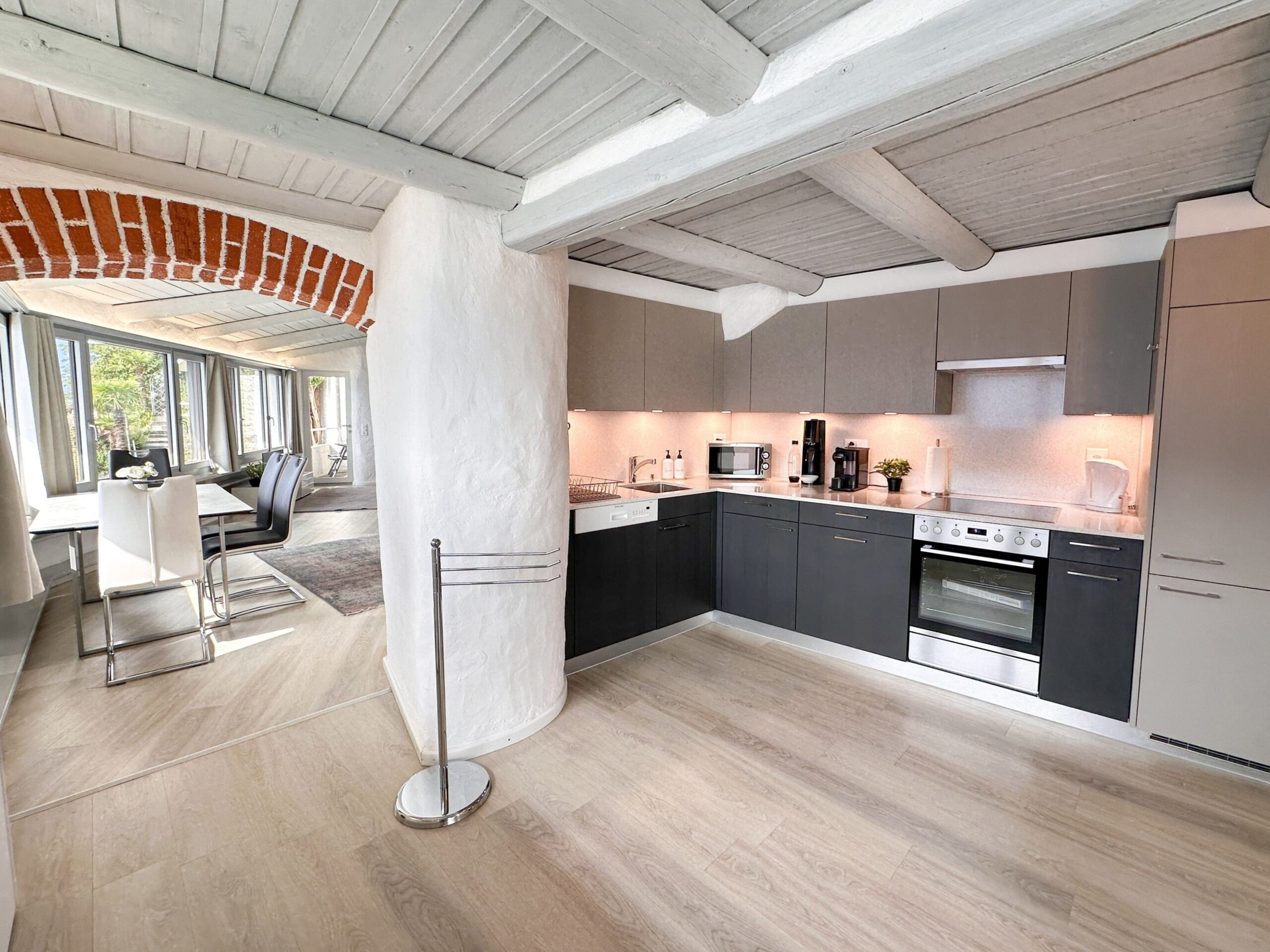 Küche in Ferienwohnung im Tessin