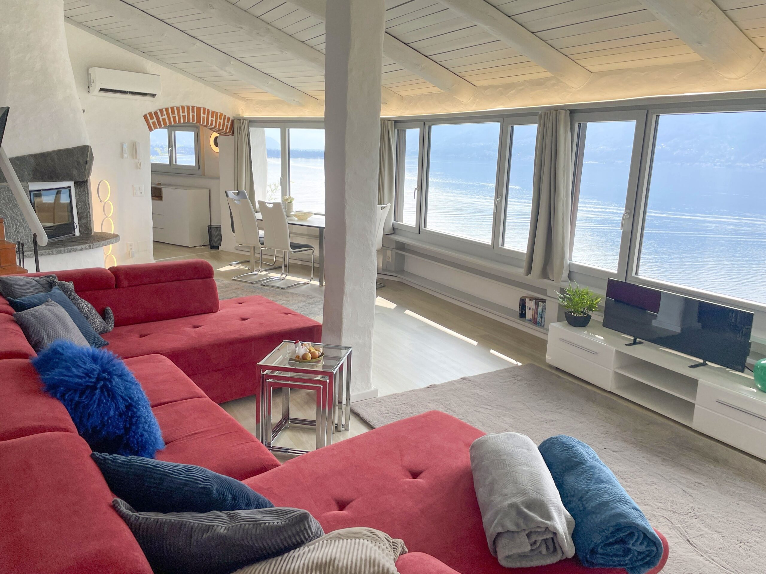 Wohnzimmer in Ferienwohnung im Tessin