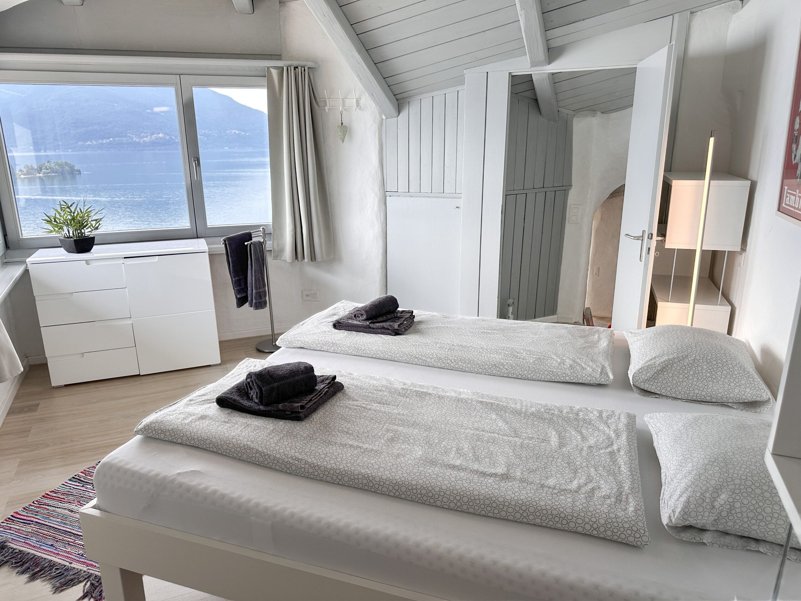 Schlafzimmer in Ferienwohnung im Tessin